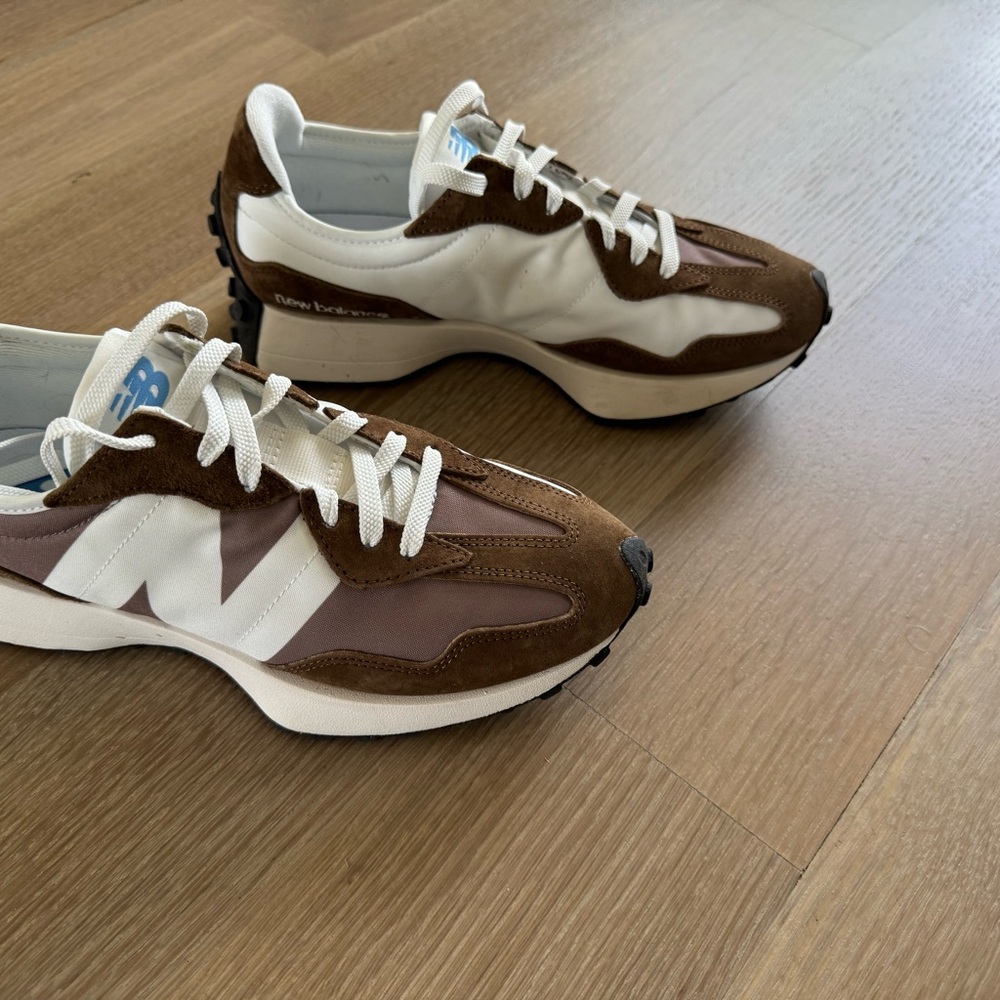 New Balance Men's Brown and White Sneakers
